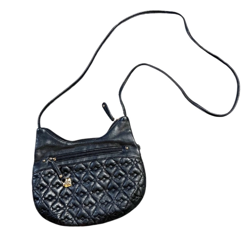 Stone Mountain Black Quilted Crossbody Bag Gold Heart Charm Adjustable Strap Zip